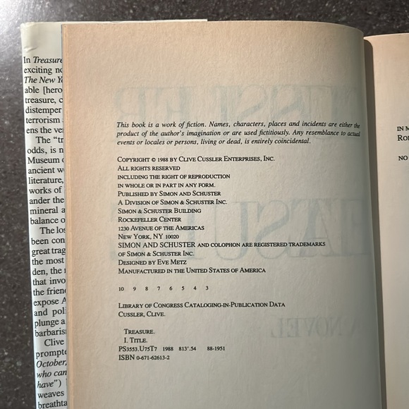 Treasure - A Dirk Pitt Novel by Clive Cussler Vtg 1988 - Picture 5 of 12